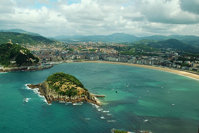 3 Day Basque Country Private Tour - Meeting Basque Guides: local voices, flexible pace