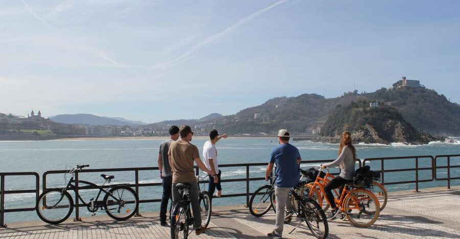 Bike Tour in San Sebastian - A 2.5-hour way to get your bearings in Donostia