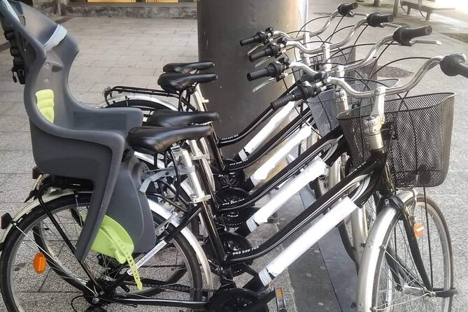 Bike Tour in San Sebastián with FREE pintxo and drink! - La Concha Beach to Ondarreta: the coastline stretch you’ll remember