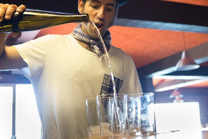 Coast, fish and txakoli wine - Getaria Txakoli wineries: slopes, vines, and what you’ll taste