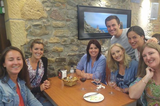Discover San Sebastián’s Best Pintxos on a Unique Culinary Tour - Is This the Right Tour for Families, Couples, and Foodies?