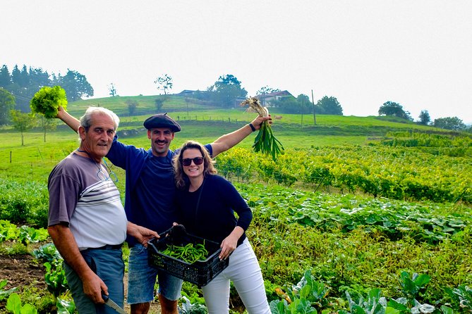 Discover the artisan producers of the mountain - Back up the mountain: cooking lunch at the gastronomic society