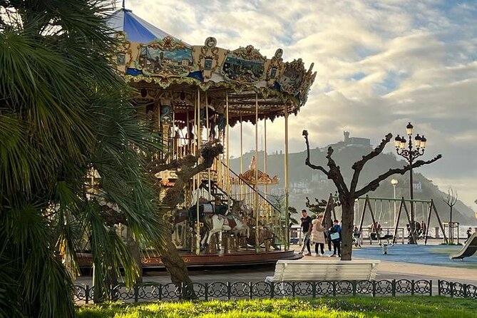Discover the History, Market, Wine & Pintxos in San Sebastian - Zurriolako Hondartza: seeing San Sebastián through its surfers and younger crowd