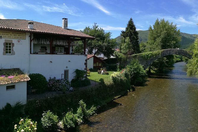 French Basque Countryside Private tour - Espelette, the pepper town: where Basque food culture shows up fast