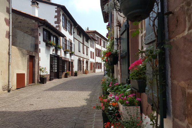 French Basque Countryside Tour from San Sebastian - Who should book this French Basque countryside tour?