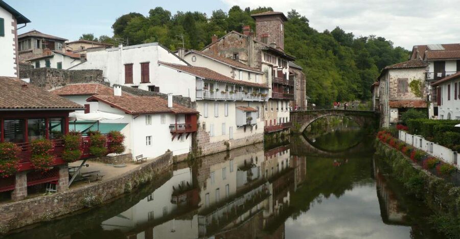 From San Sebastian: French-Basque Countryside Private Tour - Bidarray and the countryside tone shift