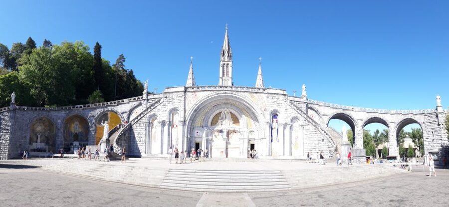 From San Sebastian: Lourdes Private Full-Day Tour - Key things to know before you go