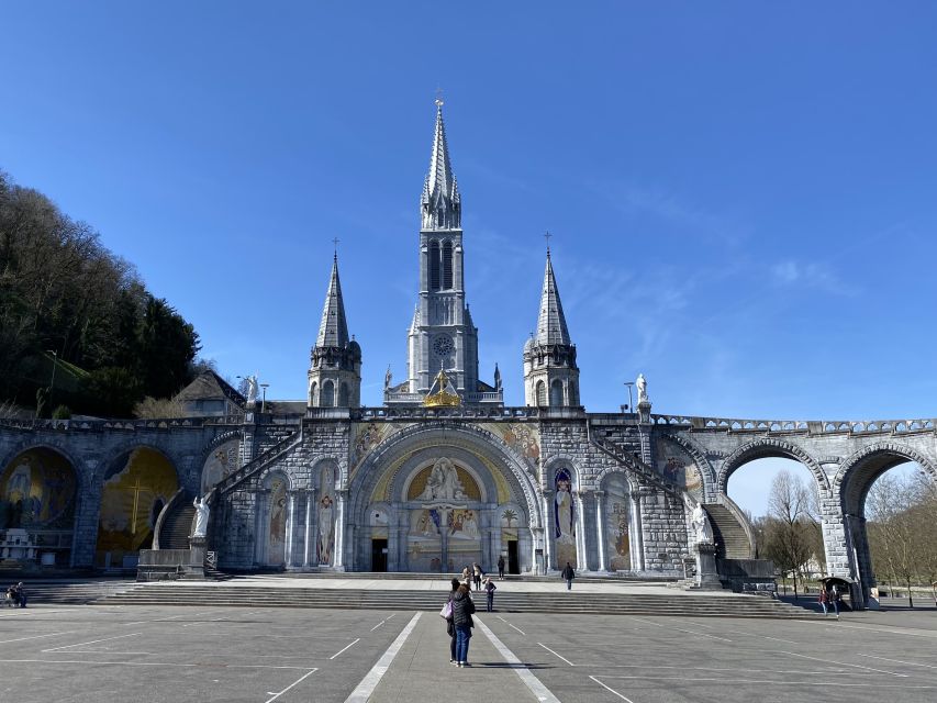 From San Sebastian: Sanctuary of Lourdes - Saint Pius X Underground Basilica: Big Capacity in Brutalist Form