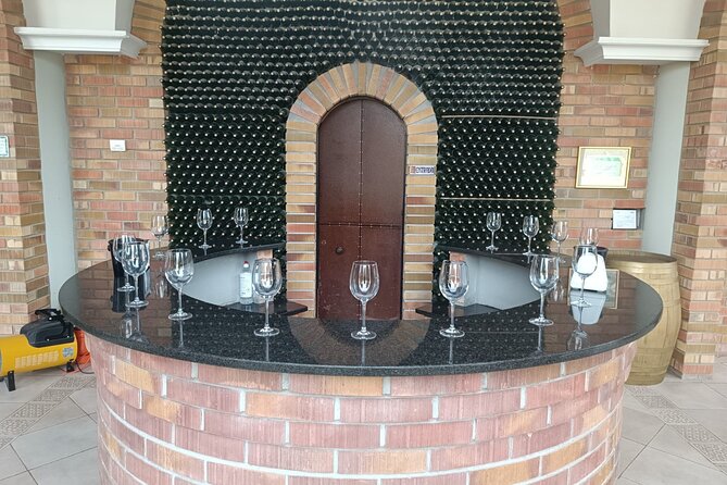 Full Rioja Wine Tour with Lunch from San Sebastian Private Tour - San Sebastián to Rioja: the ride that makes the day work