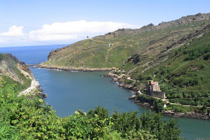Hike from San Sebastian to San Pedro across St James Way - Monte Ulia to the lighthouse views: where the hike earns its keep