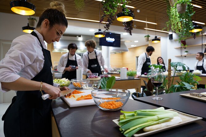 Local Cooking Class in San Sebastian - Key reasons this class works so well
