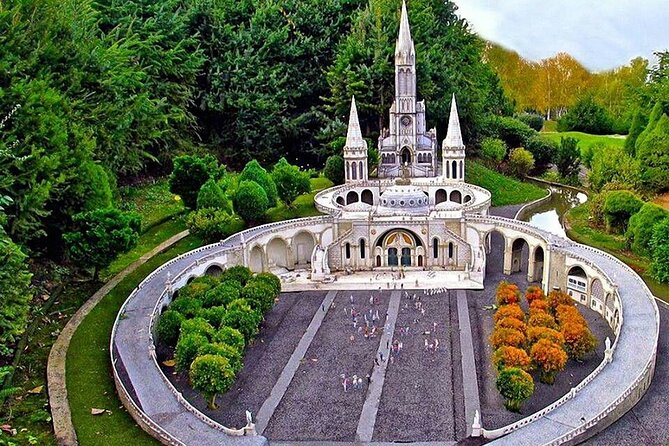 Lourdes Sanctuary tour- Catholic pilgrimage sanctuary - The Pyrenees stop: scenic driving and a break for photos