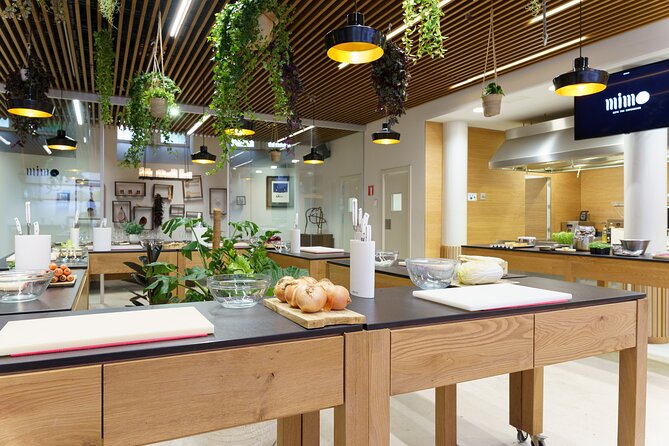 Michelin Star Secrets Cooking Class in San Sebastian - Okendo Street Start: Your 10am Kitchen Base