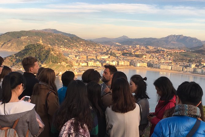 Open Food & Wine tours in San Sebastian - Small-group format (max 10) and how it changes your experience