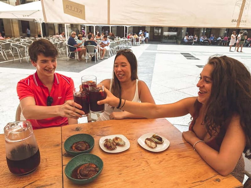 Premium Evening Pintxos Tour in San Sebastian’s Old Town - The 2.5-hour Old Town route: from the Convention Bureau to pintxo bars
