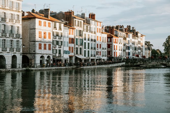 Private Bayonne, Biarritz & St Jean de Luz from San Sebastian - Biarritz: lighthouse views and Les Halles market for real local taste
