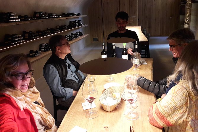 Private Rioja wine tasting tour with local lunch - Lunch at a local restaurant: where the day stops feeling like a schedule
