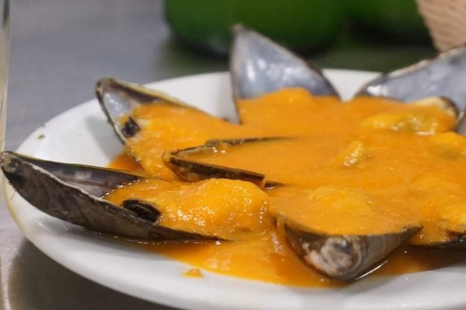 Private San Sebastian Pintxos Tour with Local Guide - Fermin Calbeton Kalea: miniature food, drink as a religion