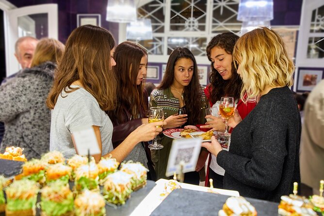 Private San Sebastian Walking Food Tour - Where You’ll Meet: Kaimingaintxo Plaza to Peña y Goñi Kalea