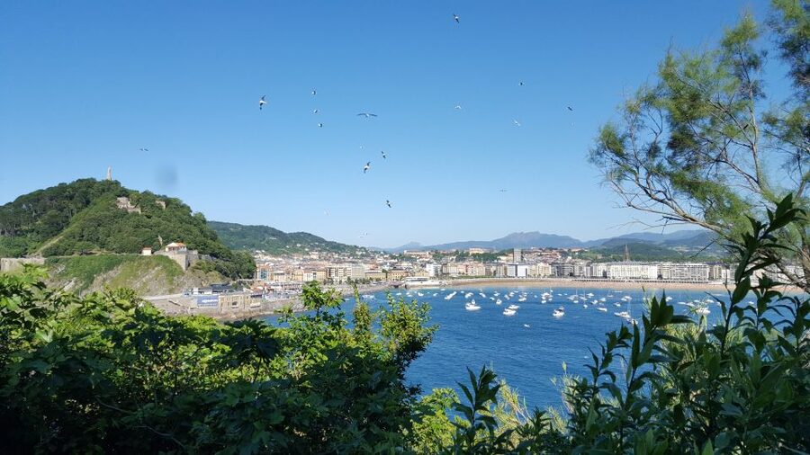 San Sebastian: Boat Tour with Stop at Santa Clara - Should You Book This San Sebastián Boat Tour With Santa Clara?