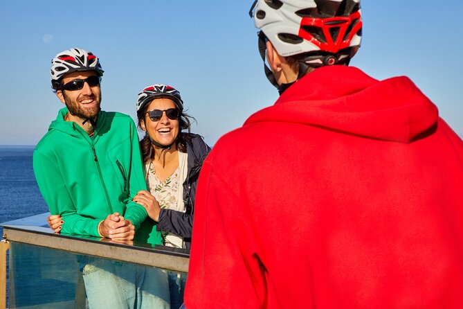 San Sebastian E-bike trour: Basque History and Cultural. - First pedals: starting on Reyes Católicos