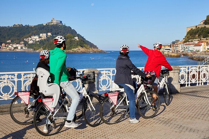 San Sebastian E-bike trour: Basque History and Cultural. - End of the bay: modern art, secret passage vibes