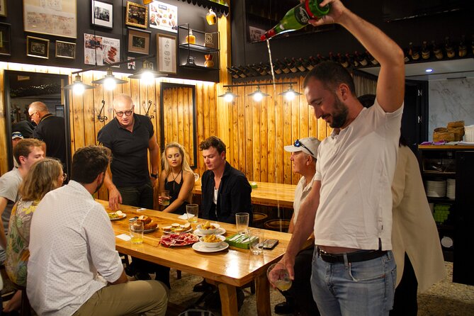 San Sebastian Food & Pintxos Tour with 12 Food & Drinks Tastings - Hotel María Cristina and Victoria Eugenia Theatre: Belle Époque Meets Basque Evening