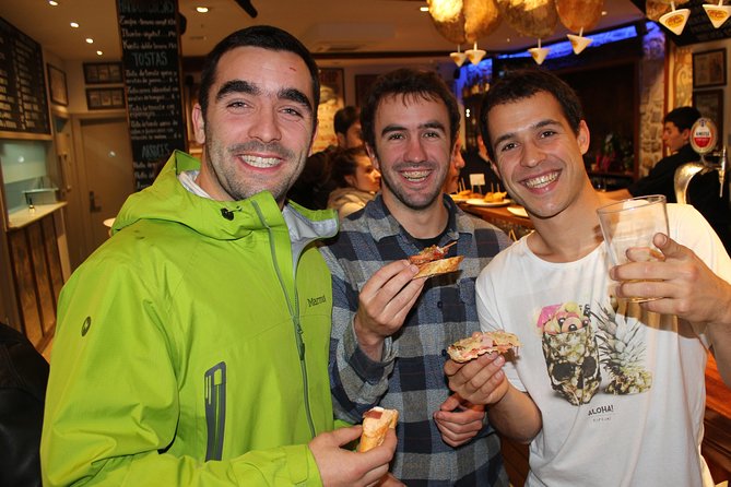 San Sebastian food tour: Pintxo tasting paired with Spanish wines - Start at the Tourism Office: Getting Oriented Before You Eat