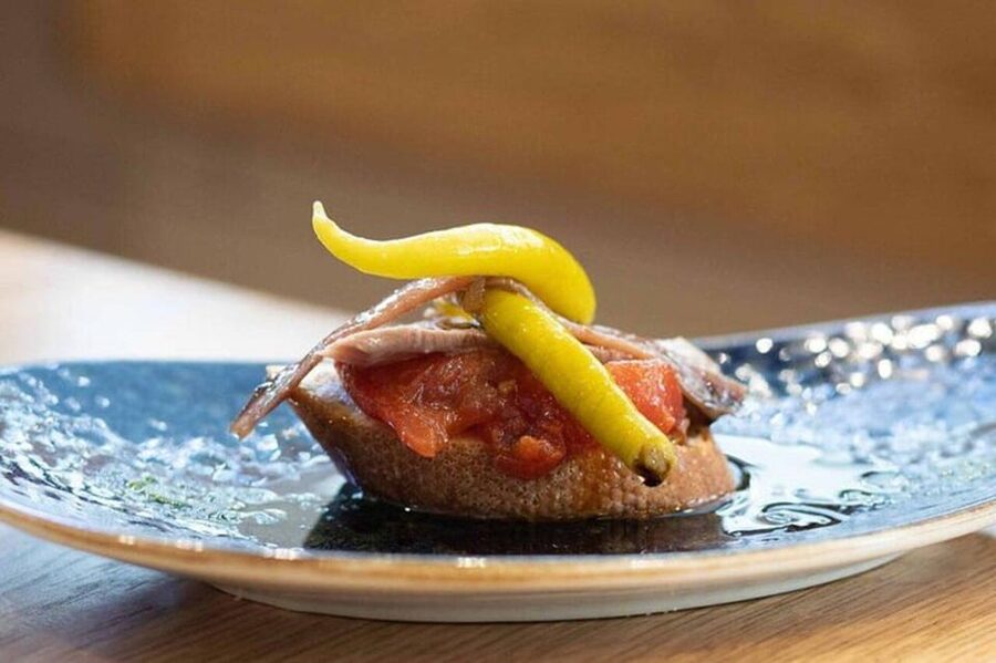 San Sebastian Food Tour: Pintxo Tasting Paired with Wines - The Wine, Cider, and Liqueur Pairing That Makes It Make Sense