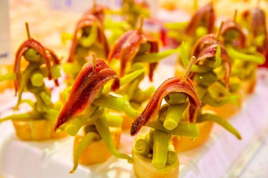 San Sebastian Food Tour: Pintxo Tasting Paired with Wines - Stop-by-Stop: What Happens at Each Pintxo Bar