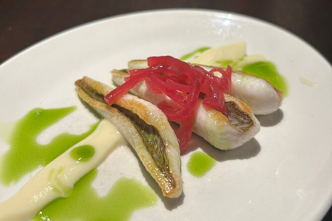 San Sebastian Food Tour: Pintxos, Drinks, and Tapas with a Local - Meeting at Ijentea Kalea, Then Walking the Old Town Rhythm