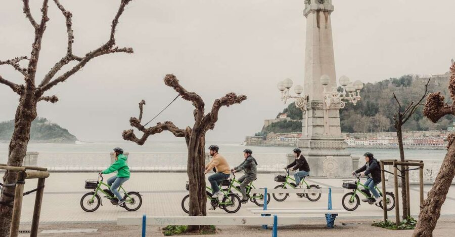 San Sebastian: Guided E-Bike Tour - San Sebastián’s bike-lane system is the real star