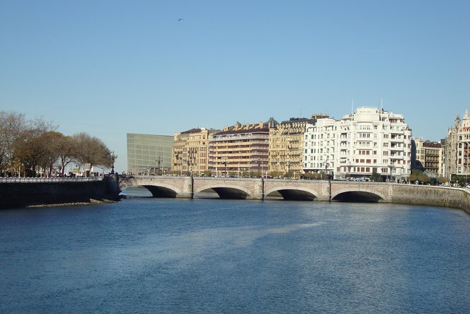 San Sebastian Highlights Private City Tour with Hotel Pick up - How the 3-Hour Timing Really Works (and When to Watch the Weather)