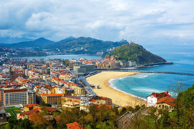San Sebastian Historic Walking Tour in Small Group - Buen Pastor Cathedral: a spiritual landmark that marks change