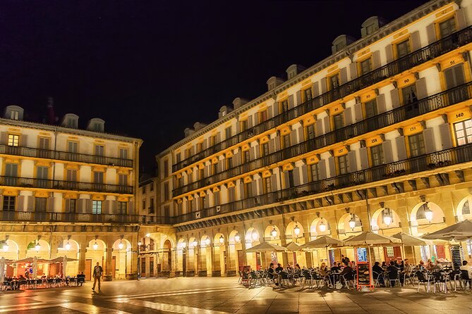 San Sebastian Historic Walking Tour in Small Group - Donostia Boulevard: where you feel the modern city
