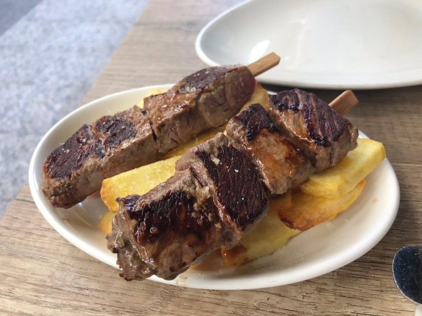 San Sebastián: Pintxo Tour - Meeting Point at Kiosko Boulevard: Find the White Clock
