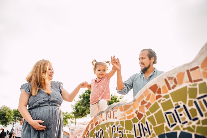 San Sebastian Private Photoshoots by local photographer - The photo package: 30 professionals, delivered in 5 business days