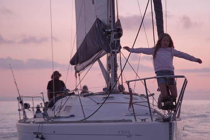 San Sebastian Sunset Sailing Trip - The 2-hour flow: what you’ll do on the water