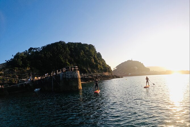 Sunrise SUP tour & breakfast - Private stand up paddle boarding experience - La Concha Beach: learning and gliding in the best light